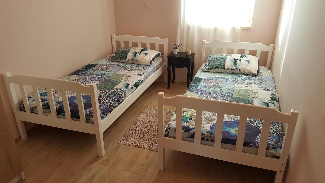 Apartman Baric Sevid Exterior photo