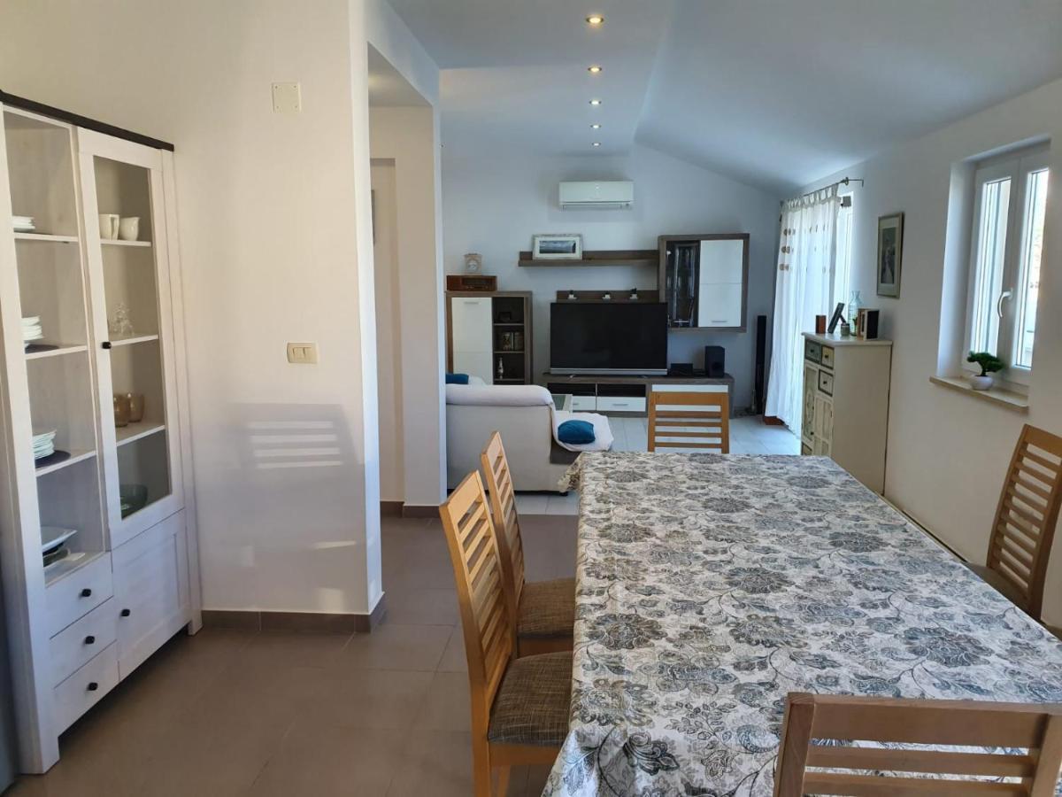 Apartman Baric Sevid Exterior photo