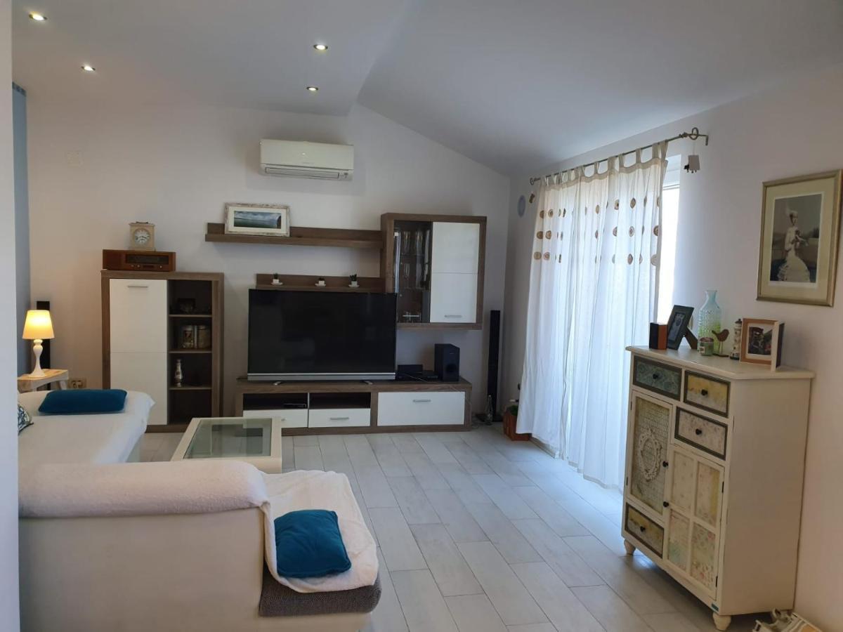 Apartman Baric Sevid Exterior photo
